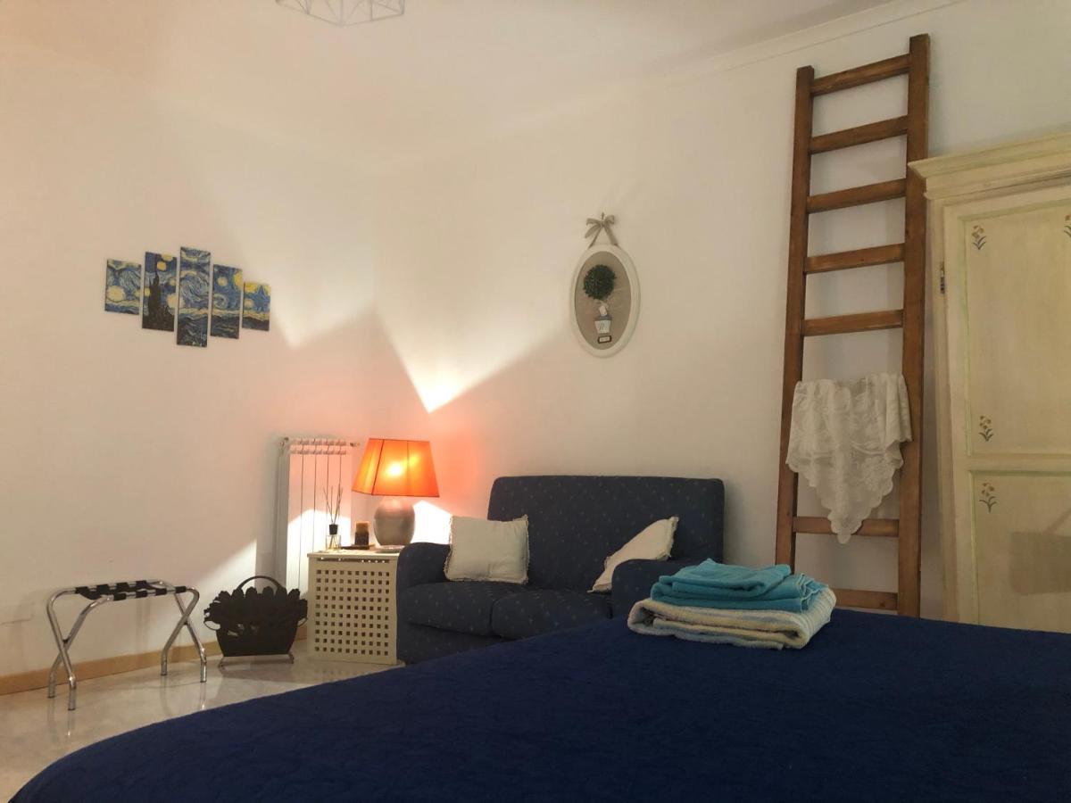 St. Joseph Suite Наполи Екстериор снимка