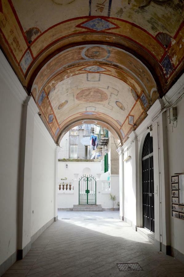 St. Joseph Suite Наполи Екстериор снимка