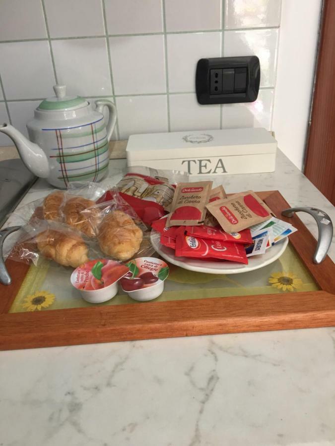 St. Joseph Suite Наполи Екстериор снимка